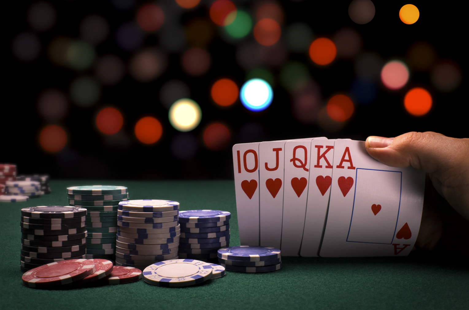17+ BEST Card Games to Play at Casinos